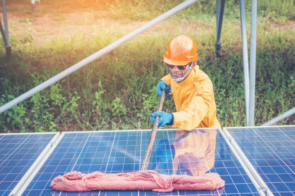 Professional Solar Panel Cleaning Services in Adelaide for Maximum Efficiency
